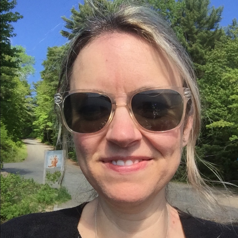 Meet your Posher, Nicole